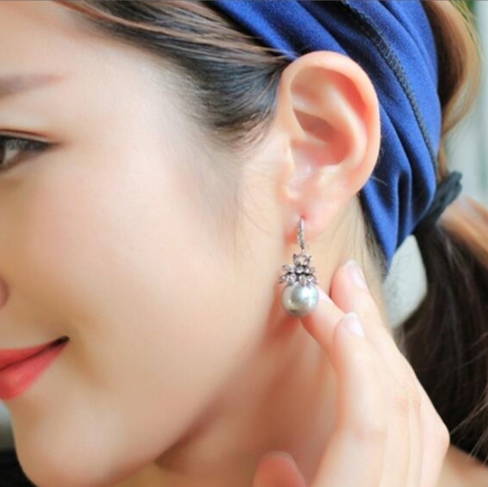 Gorgeous Vintage Champagne Pearl Earrings - Picture 3 of 11